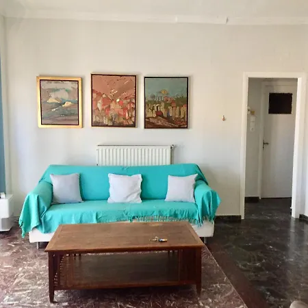Art Apartment *